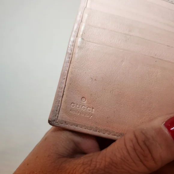 Gucci Canvas Gg Pink Cream Abbey Bifold Used Wallet